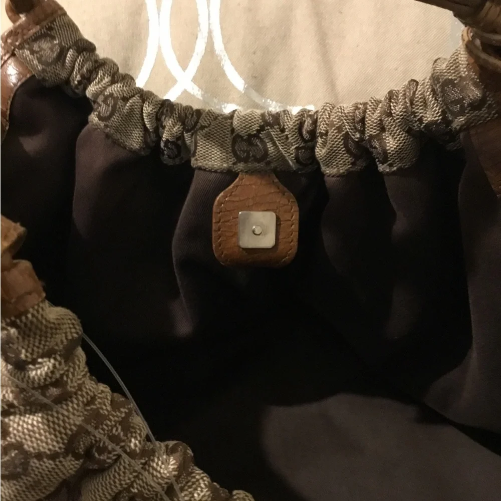 Vintage Authentic GG Pattern Leather Trim Large Gucci Tote Bag - Picture 7 of 15